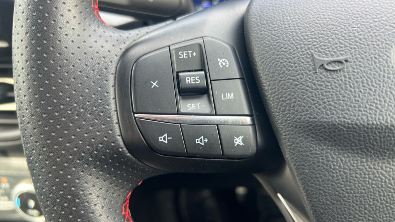 Ford Kuga 2.5 FHEV ST-Line Edition 5dr CVT Hybrid Estate